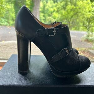 Lanvin pump